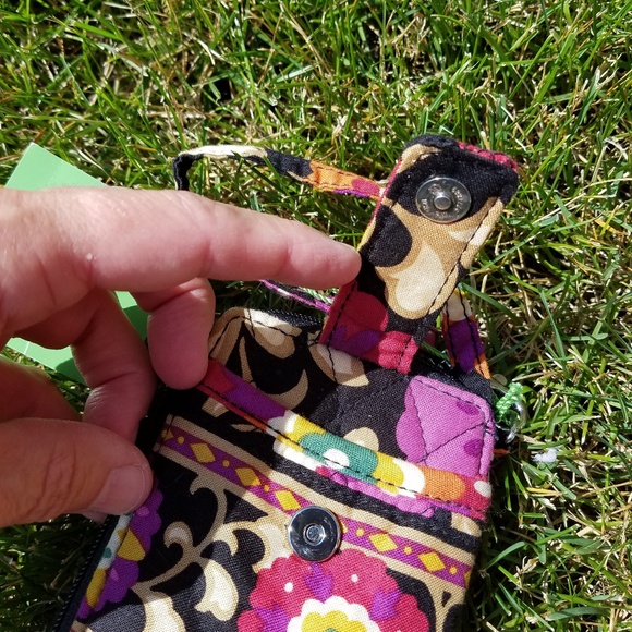 Vera Bradley wallet/wristlet - Picture 3 of 4